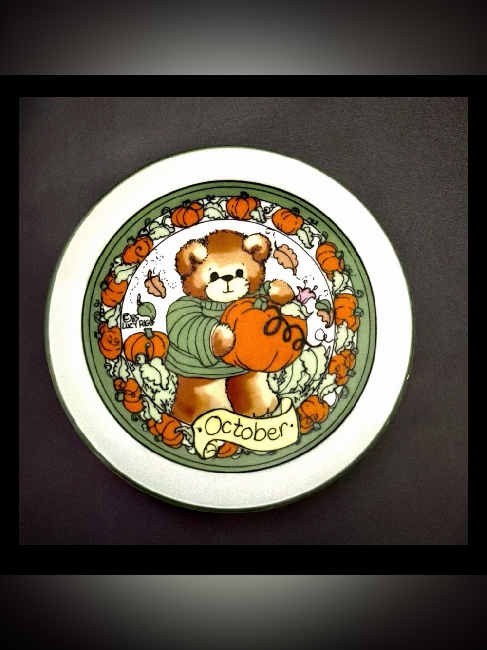 Lucy & Me OCTOBER 4" Mini Plate Bear Lucy Rigg Enesco 1985 BIRTHDAY HALLOWEEN